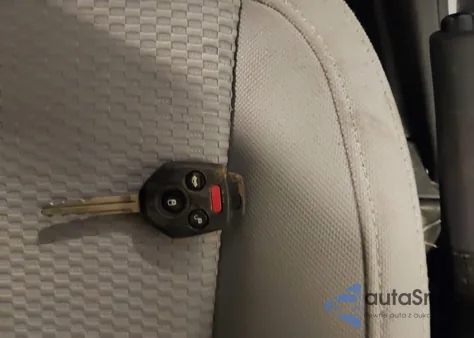 2015 Subaru Forester 2.5I Premium из США, поврежденный, VIN JF2SJADC3FH520527